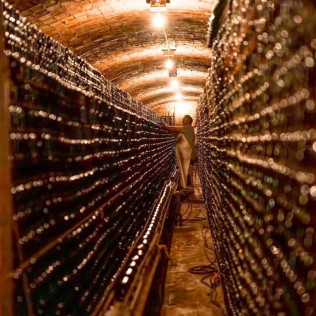 Visita a Cava Rovellats y Degustación de Cava para dos (Barcelona)