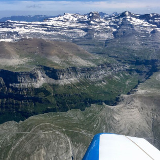 Especial Parejas: Vuelo en Avioneta desde Jaca (Huesca)