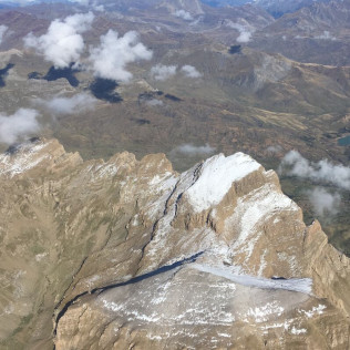 Especial Parejas: Vuelo en Avioneta desde Jaca (Huesca)