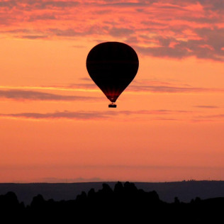 Vuelo en Globo con Desayuno, Cava y Vídeo (Antequera, Málaga)