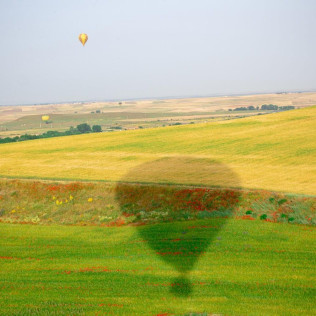 Vuelo en Globo con Desayuno, Cava y Vídeo (Arcos de la Frontera, Cádiz)
