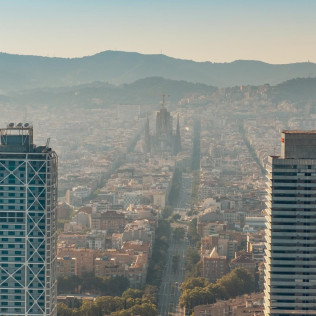 Barcelona a Vista de Pájaro: Vuelo en Helicóptero