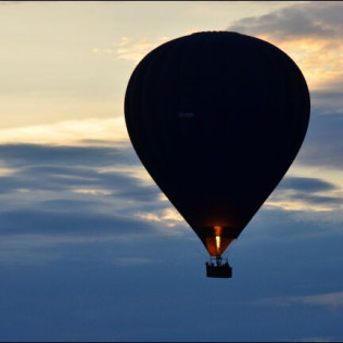 Vuelo en Globo con Vídeo, Almuerzo y Cava (Aranjuez, Madrid)