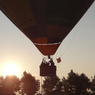 Vuelo en Globo con Fotos y Cava (6 localizaciones en Cataluña)
