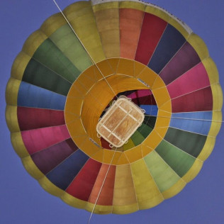 Vuelo en Globo con Reportaje Fotográfico y Almuerzo (León)