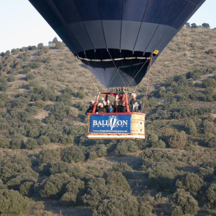Vuelo en Globo, Fotos, Vídeo, Almuerzo y Cava para dos (Madrid)