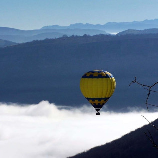 Vuelo en Globo Romántico para dos con Almuerzo y Cava (Plentzia, Vizcaya)