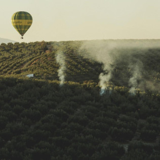 Vuelo en Globo Romántico con Desayuno y Cava para dos (Sevilla / Huelva)
