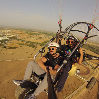 Vuelo en Paramotor Biplaza (La Puebla de los Infantes o Lora del Río, Sevilla)