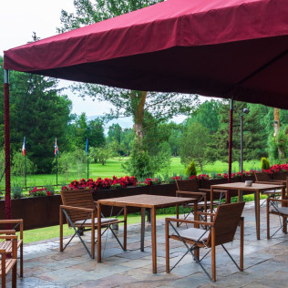 Escapada con Desayuno y Botella de Cava en Hotel Xalet del Golf 4* (Bolvir, Girona)