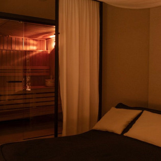 Circuito de Aguas y Deep Tissue Massage en Signature Spa del Hotel Yurbban Passage 4* (Barcelona)