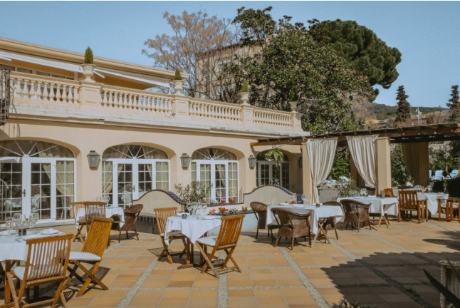 Escapada de 2 Noches con Comida y Circuito Termal para dos en Hotel Termes La Garriga 4* (La Garriga, Barcelona)