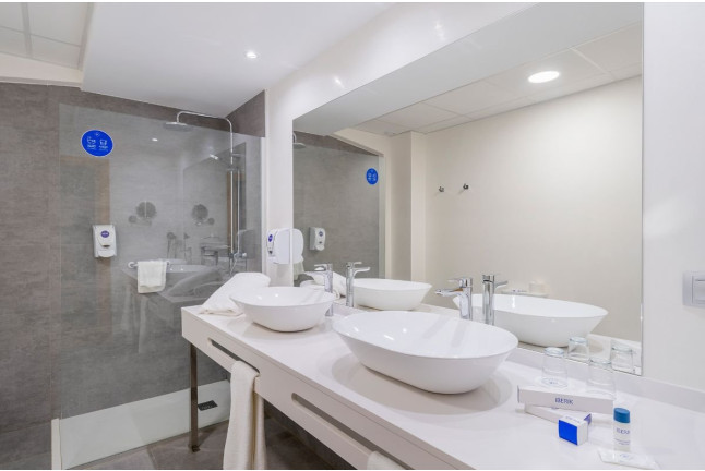 Escapada con Spa y Menú Degustación en IBERIK Augas Santas Balneario & Golf 4* (Pantón, Lugo)
