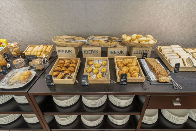 Escapada con Desayuno en Iberik Santo Domingo Plaza Hotel 4* (Oviedo, Asturias)