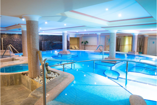 Circuito Spa y Masaje para dos en TAC Spa Vital Suites (San Bartolomé de Tirajana, Las Palmas)