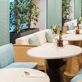 Acceso a Piscina Relax y Desayuno Gourmet en Hotel Hospes Amerigo 5* (Alicante)