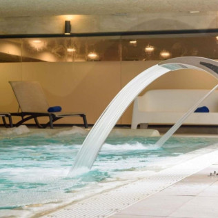 Circuito Spa, Masaje y Desayuno para dos en Hotel Villa Romana 4* (Salou, Tarragona)