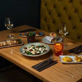 Menú para dos en Restaurante Abrasador El Racó de Mama Lola (Elche, Alicante)