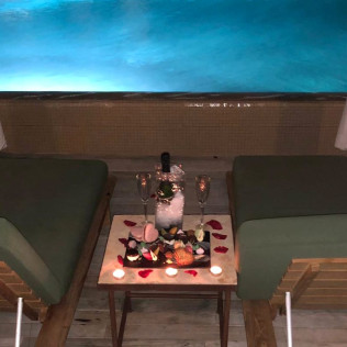 Spa Nocturno y Masaje para Parejas con Postre y Cava en Be Aloe Wellness by Salobre Hotel Resort & Serenity 5* (Maspalomas, Gran Canaria)
