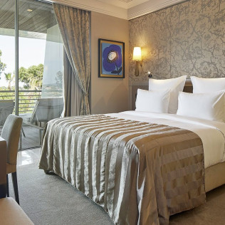 Escapada Beauty Flash con Circuito Spa, Masajes y Cava en Alàbriga Hotel & Home Suites 5* GL (Sant Feliu de Guíxols, Girona)