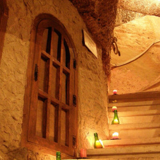 Curso de Iniciación a la Cata de Vinos y Visita Teatralizada para dos personas (Burgos)