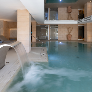 Circuito Spa en Hotel Catalonia Mirador Des Port 4* (Maó, Menorca)