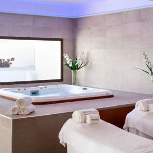 Ritual Cleopatra: Baño Aromático, Masaje Relajante y Craneal y Peeling en Spa Best Tenerife del Hotel Best Tenerife 4* (Santa Cruz de Tenerife)