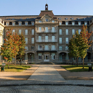 Escapada con Circuito Termal Palacio del Agua y Cena en Hotel Balneario de Mondariz 4* (Pontevedra)
