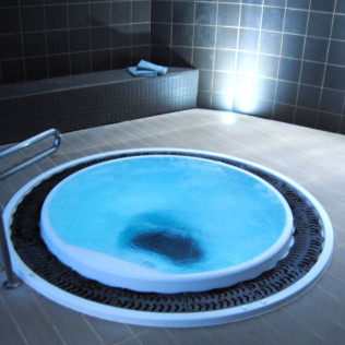 Circuito Spa y Cena Romántica para dos en Hotel Roc Blanc Spa 4* (Andorra)
