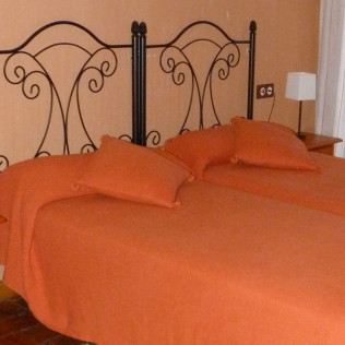 Escapada con Bañera Hidromasaje en Hotel Rural La Sinforosa 4* (Badajoz)