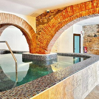 Escapada con Spa en el Hotel Boutique Comtal Empúries (Castelló d'Empúries, Girona)