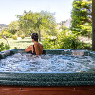 Piscina Climatizada y Jacuzzi Privado para dos en Hotel Spa Galatea 4* (Sanxenxo, Pontevedra)