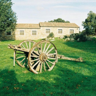 Escapada con Masaje en Hotel Rural La Trocha de Hoyorredondo 4* (Hoyorredondo, Ávila)