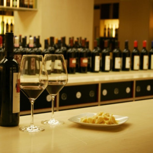 Maridaje de Vino y Queso para dos (Madrid)