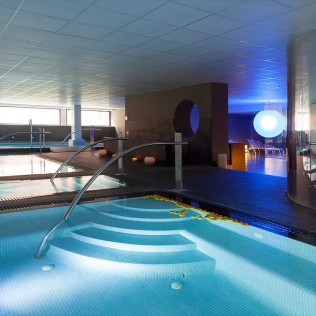 Circuito Spa en Senzia Montanyà - Montanyà Hotel & Lodge 4* (Seva, Barcelona)
