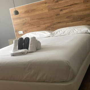 Escapada con Jacuzzi en la Habitación y Desayuno en Hotel Palacio Torre de Galizano 4* (Galizano, Cantabria)