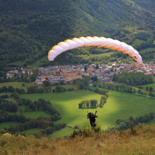 Vuelo en Parapente (Huesca)