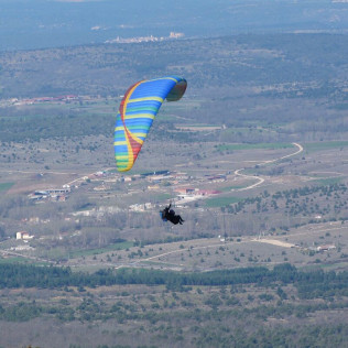 Vuelo en Parapente en Somosierra (Madrid / Segovia)