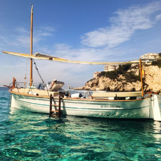 Paseo en Llaüt con Snorkel y Paddle Surf para dos (Santa Ponça, Mallorca)
