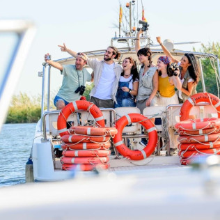Ruta en 4x4 y Paseo en Barco con Degustación por el Delta del Ebro (Tarragona)