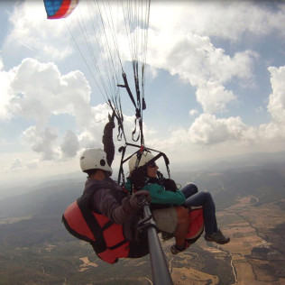 Pilotar un Parapente (Áger, Lleida)