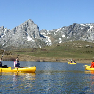 Alquiler de Piragüismo (Valle de Arbas, León)