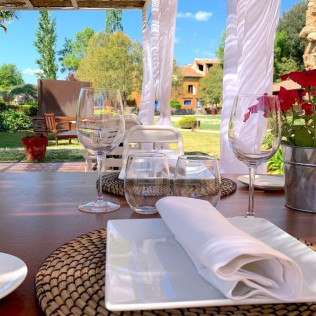 Escapada Gastronómica con Cena en Masia La Palma (Espinavessa, Girona) 