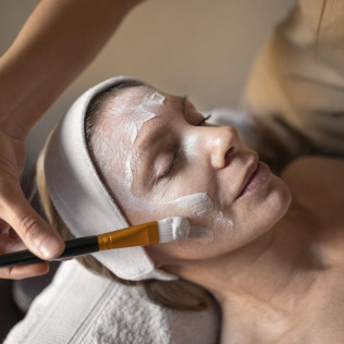 Exfoliación y Masaje en Elysium Luxury Wellness @ JW Marriott Madrid 5* (Madrid)