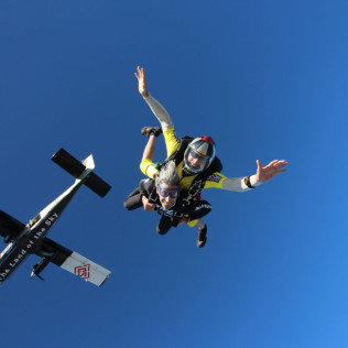 Salto en Paracaídas (Empuriabrava, Girona)  - Tandem Bronze