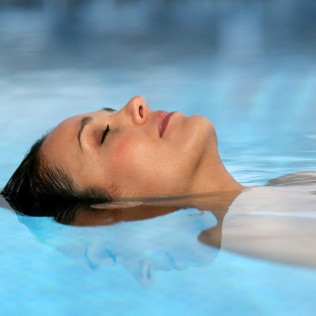 Acceso a piscina relax en Hotel Hospes Amerigo 5* (Alicante) 