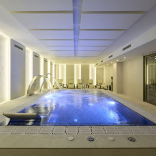 Circuito Spa y Masaje en Hotel Catalonia La Maquinista 4* (Barcelona)