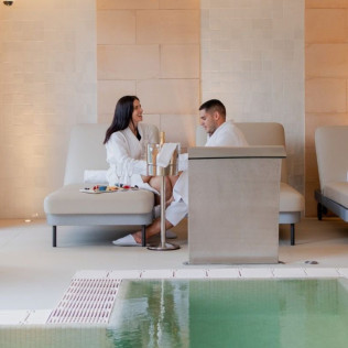 Spa Privado con Cava para dos en Hotel Catalonia Mirador Des Port 4* (Maó, Menorca)