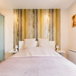 Escapada con Spa Privado, Cava y Aperitivos en Bulle d'Eden (Bayona, Francia)