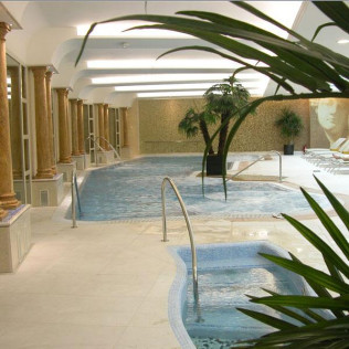 Circuito Spa y Hidromasaje Aquathermojet para dos en Hotel Beatriz Toledo Auditorium & Spa 4* (Toledo)